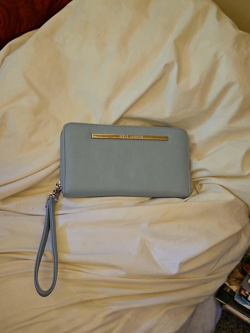 Steve Madden BLUE Wristlet Clutch with Silver Accent NWOT